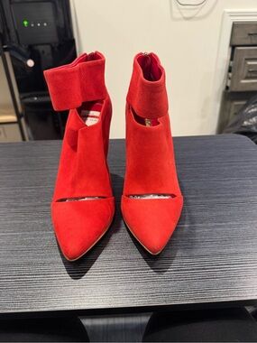 BCBG Red Suede Pointed Toe Cutout Ankle Boots